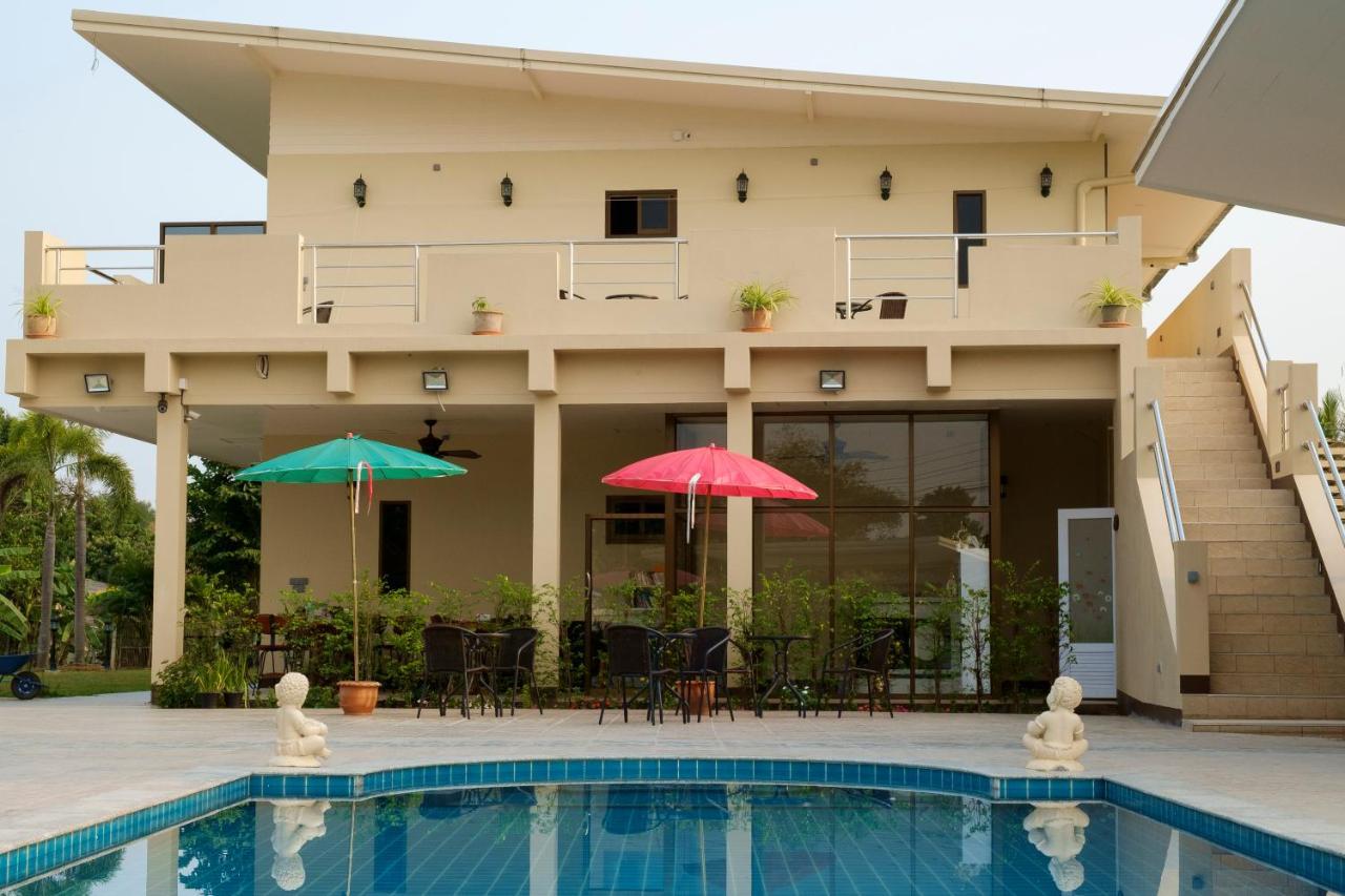 Hotel Relax Garden House Chiang Mai Exterior foto